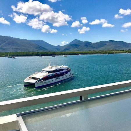 Cairns Waterfront Luxury At Harbourlights Apartment Exterior photo